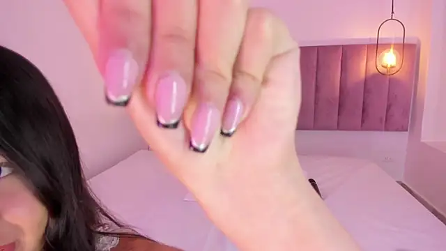 luisah  online show from March 16, 7:49 pm