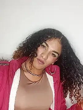 StefanyMiler online show from February 20, 7:10 am