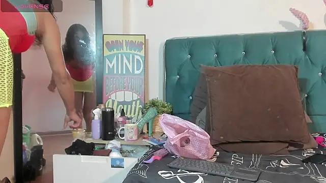 StefanyMiler online show from May 7, 7:28 pm