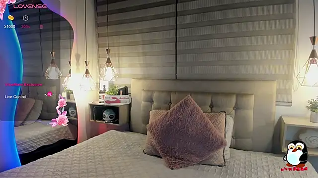 cristal  hot 1 online show from May 3, 5:01 am