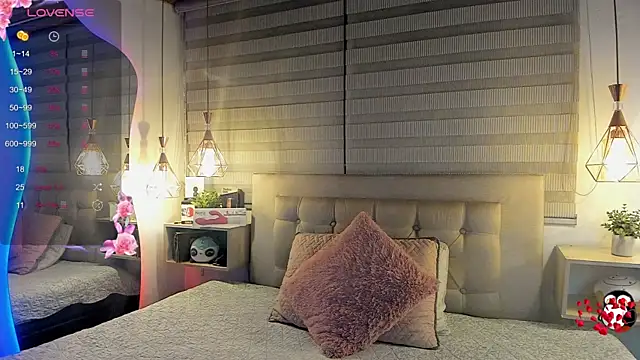 cristal  hot 1 online show from April 13, 5:22 am