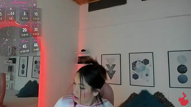 Snapshot of cristal__hot_1 chatting on March 9, 7:12 am cristal hot 1 online show from March 9, 7:12 am