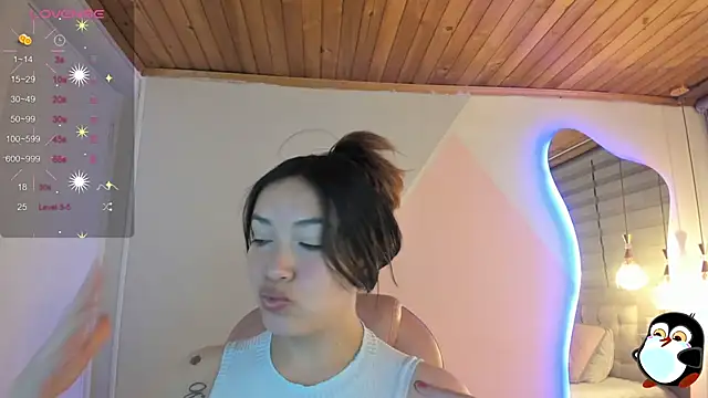 cristal  hot 1 online show from February 17, 5:05 am