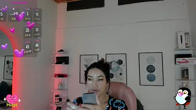 Snapshot of cristal__hot_1 chatting on February 25, 4:03 am cristal hot 1 online show from February 25, 4:03 am