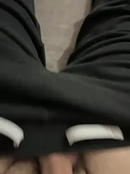 MoochedTape online show from October 26, 8:26 am