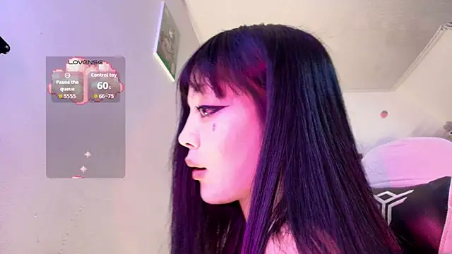 Snapshot of Persia_09 chatting on October 2, 1:31 am Persia 09 online show from October 2, 1:31 am