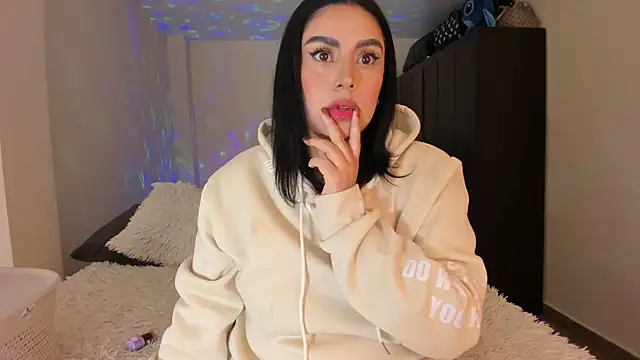 rosalie lust online show from February 28, 3:15 am