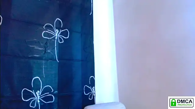 Sophi Cute online show from April 9, 1:06 pm