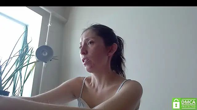 Sophi Cute online show from September 28, 8:32 am