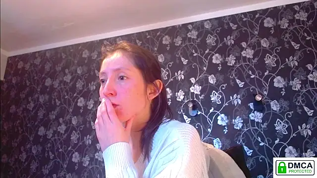 Sophi Cute online show from March 15, 8:43 am