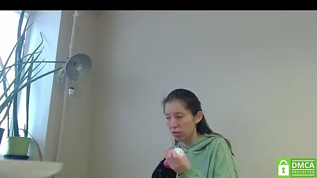 Sophi Cute online show from November 9, 8:40 am