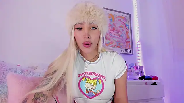  viioletweekend  online show from March 3, 5:20 pm