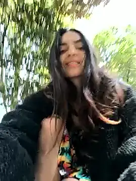 Sam Sara online show from January 10, 3:51 pm