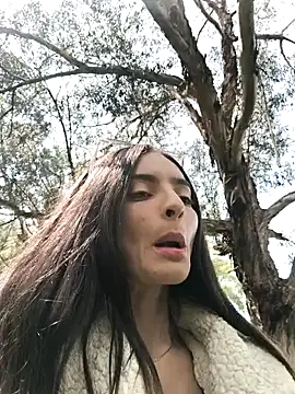 Snapshot of Sam_Sara chatting on December 2, 6:20 pm Sam Sara online show from December 2, 6:20 pm