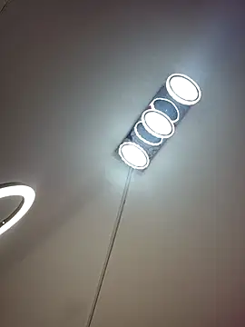 Sam Sara online show from April 4, 3:35 am