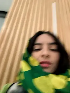 Sam Sara online show from December 17, 9:20 pm