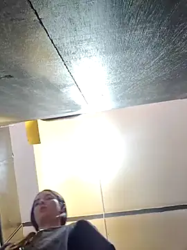 Sam Sara online show from March 29, 2:19 pm