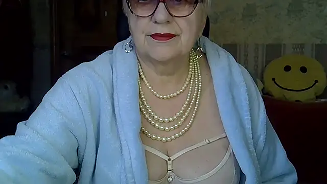 SweetCherry27 online show from April 8, 4:47 am