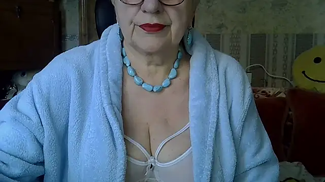 SweetCherry27 online show from April 13, 4:27 am