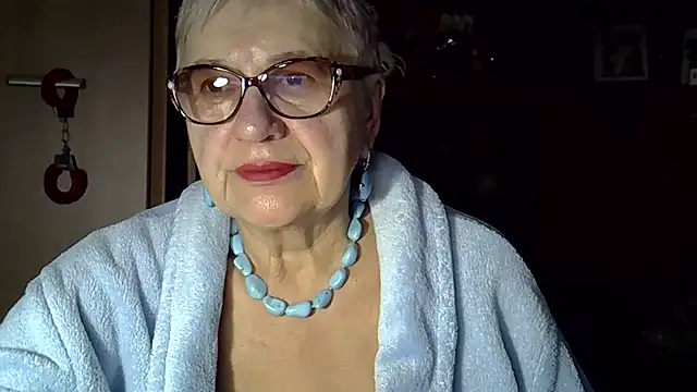 SweetCherry27 online show from September 29, 4:34 pm