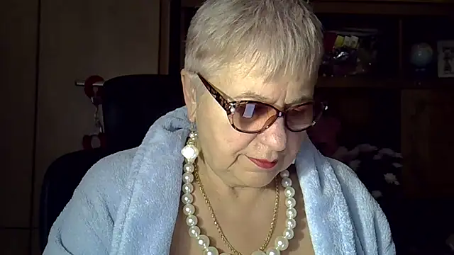 SweetCherry27 online show from October 9, 4:13 am