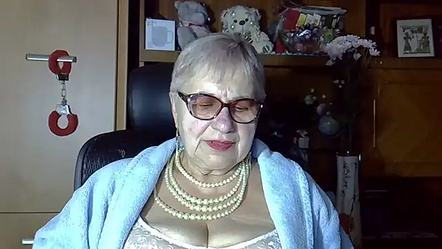 SweetCherry27 online show from September 27, 5:41 pm