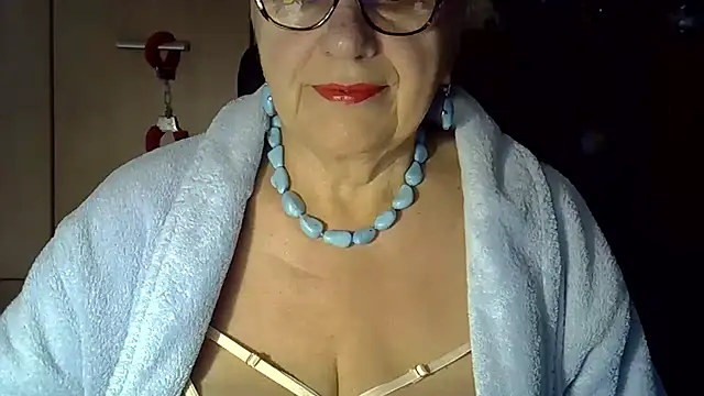 SweetCherry27 online show from September 26, 4:08 am