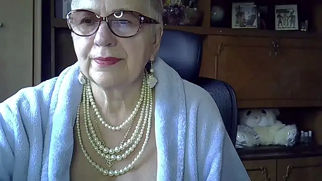 SweetCherry27 online show from October 12, 5:53 am