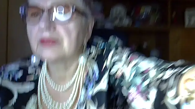 SweetCherry27 online show from October 2, 5:22 am