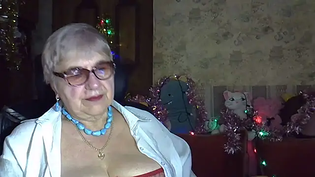 SweetCherry27 online show from December 20, 4:48 am