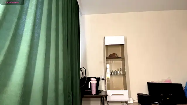 SofyBruno online show from March 27, 4:10 am