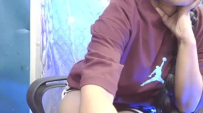 Supriya201 online show from January 21, 1:11 pm