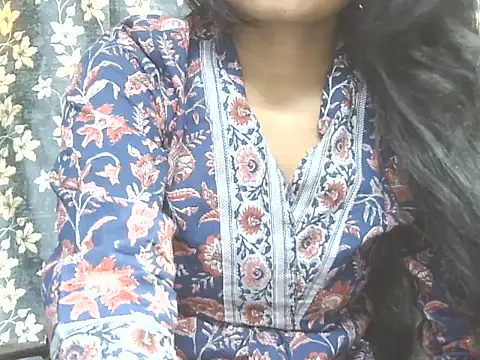 Supriya201 online show from April 27, 2:48 pm