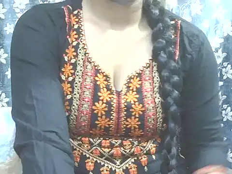 Supriya201 online show from June 3, 2:29 pm