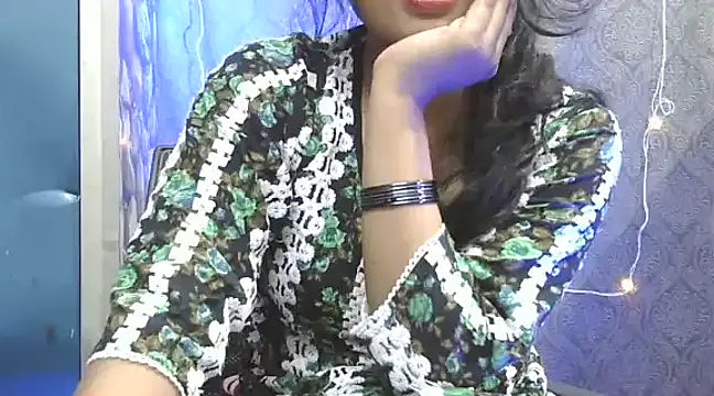 Supriya201 online show from December 12, 2:55 pm