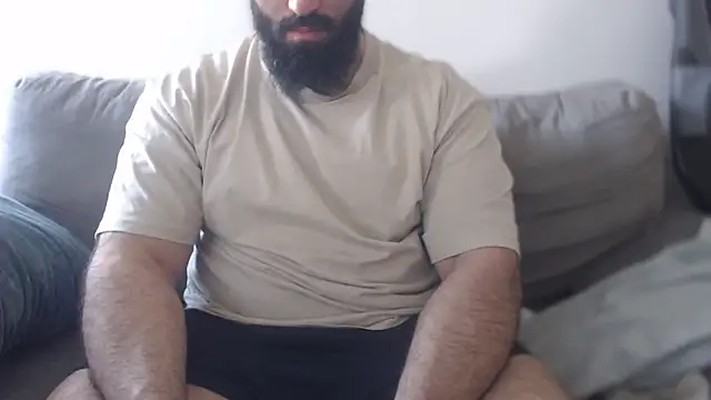 hugemachohandsome online show from April 26, 5:49 am