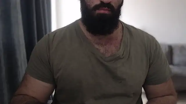 hugemachohandsome online show from November 1, 8:30 am