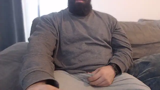 hugemachohandsome online show from January 9, 10:22 am