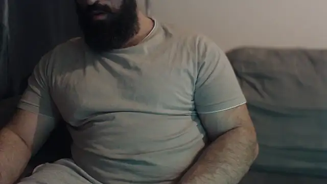 hugemachohandsome online show from March 5, 10:05 pm