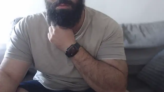 hugemachohandsome online show from May 28, 5:37 am