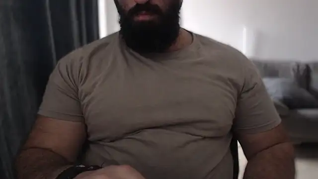 hugemachohandsome online show from November 7, 1:48 pm