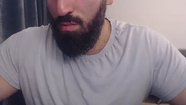 hugemachohandsome online show from October 6, 9:04 pm