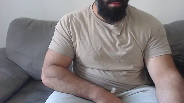 Snapshot of hugemachohandsome chatting on July 14, 7:35 am hugemachohandsome online show from July 14, 7:35 am