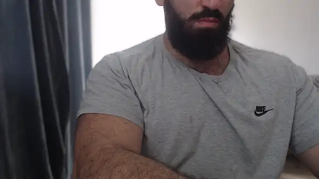 hugemachohandsome online show from October 9, 11:55 am