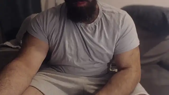 hugemachohandsome online show from February 9, 10:41 pm