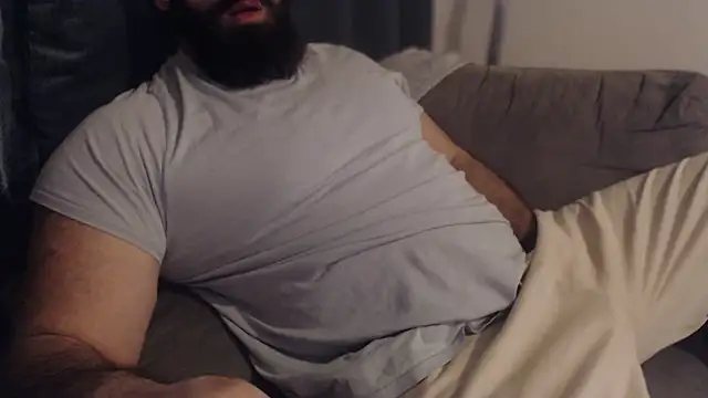 hugemachohandsome online show from February 8, 9:56 pm