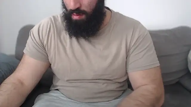 hugemachohandsome online show from April 12, 8:39 am