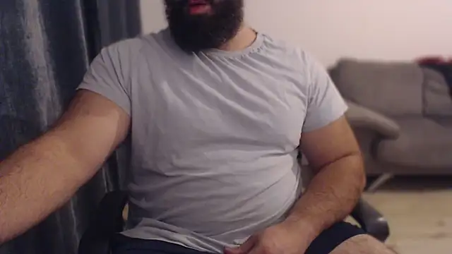 hugemachohandsome online show from October 2, 11:41 pm