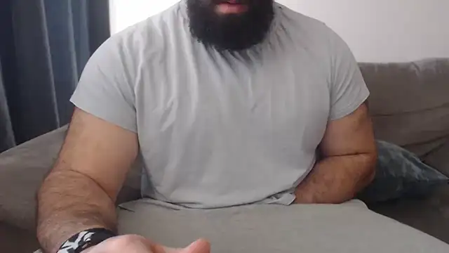 hugemachohandsome online show from December 16, 9:35 am