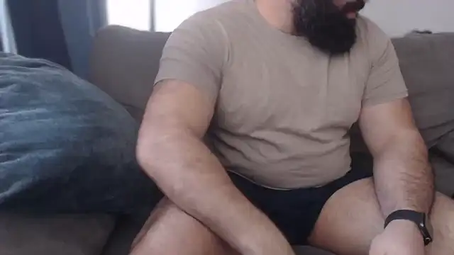 hugemachohandsome online show from March 10, 7:56 am